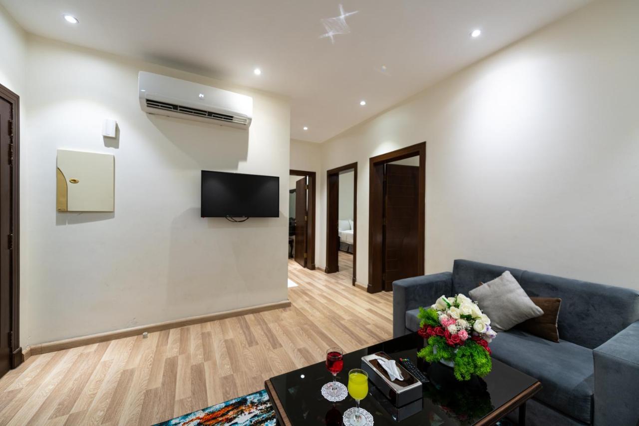 Holiday Plus - Al Nuzha DDjeddah Extérieur photo