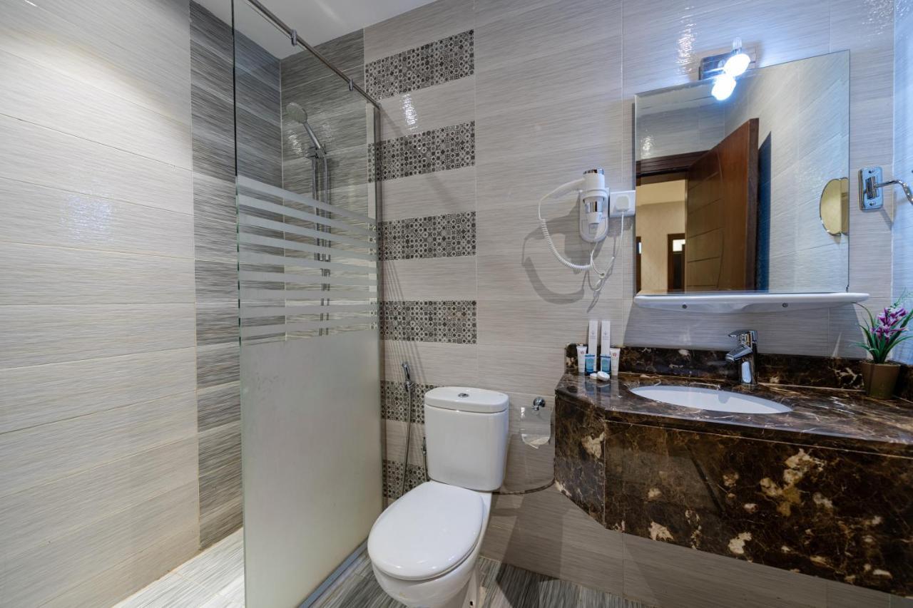 Holiday Plus - Al Nuzha DDjeddah Extérieur photo
